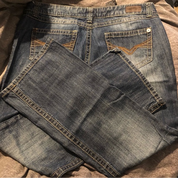 Women’s Harley Davidson Jeans - Picture 4 of 6